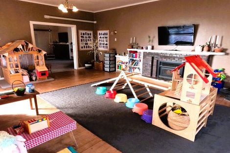 Photo of property in 1915 State Highway 2, Waipukurau, 4275