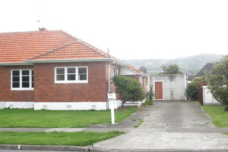 Photo of property in 74 Oxford Terrace, Epuni, Lower Hutt, 5011