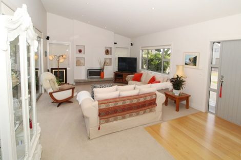 Photo of property in 118 Mercury View, Matarangi, Whitianga, 3592