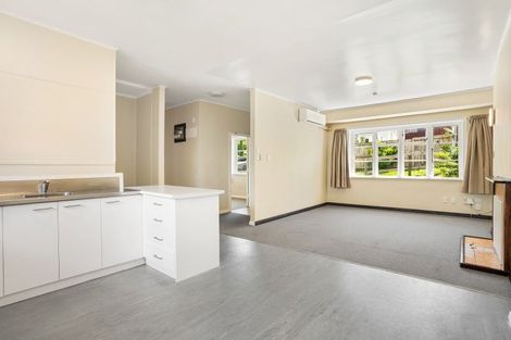 Photo of property in 16 Westmere Crescent, Westmere, Auckland, 1022