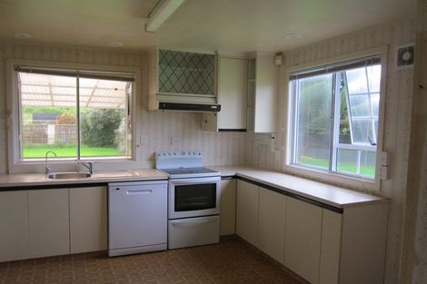 Photo of property in 156 Karaka Street, Castlecliff, Whanganui, 4501