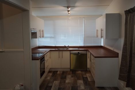 Photo of property in 140a Macandrew Road, South Dunedin, Dunedin, 9012