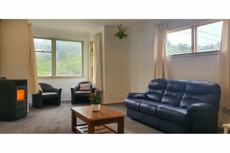 Photo of property in 102 Glen Road, The Glen, Dunedin, 9011