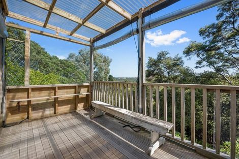 Photo of property in 2 Te Araroa Drive, Paremoremo, Auckland, 0632