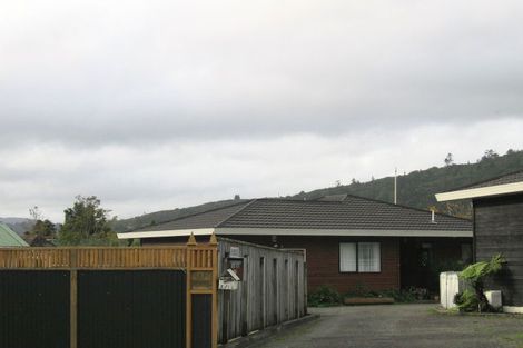 Photo of property in 2/12 Raukawa Street, Stokes Valley, Lower Hutt, 5019
