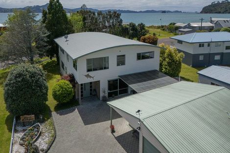 Photo of property in 16 Endeavour Place, Cooks Beach, Whitianga, 3591