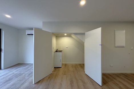 Photo of property in 1/225 Edgeware Road, Edgeware, Christchurch, 8013