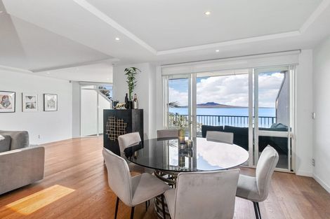 Photo of property in The Sands Apartments, 31/47 The Strand, Takapuna, Auckland, 0622