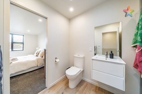 Photo of property in 6/489 Riverside Drive, Fairfield, Lower Hutt, 5011