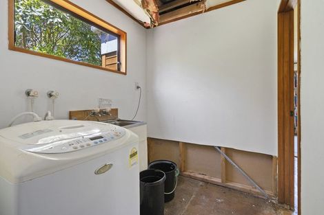 Photo of property in 50 Viewmont Drive, Harbour View, Lower Hutt, 5010