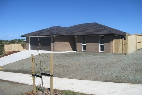 Photo of property in 12 Helenvale Crescent, Pokeno, 2402