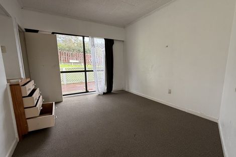 Photo of property in 12 Mason Street, New Lynn, Auckland, 0600