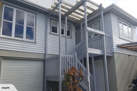 Photo of property in 20a Corunna Road, Milford, Auckland, 0620