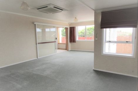 Photo of property in 1 Churchill Place, Waimate, 7924