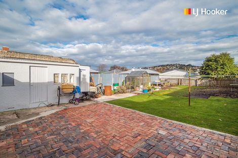 Photo of property in 23 Law Street, Caversham, Dunedin, 9012