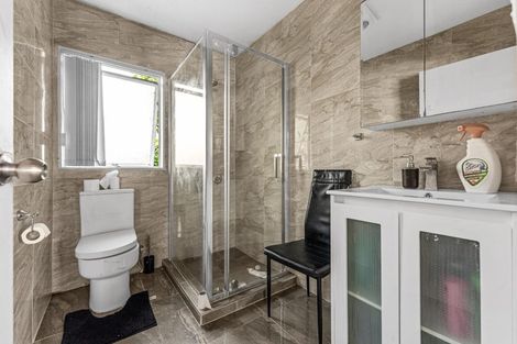 Photo of property in 2/6 Trounson Avenue, Clendon Park, Auckland, 2103