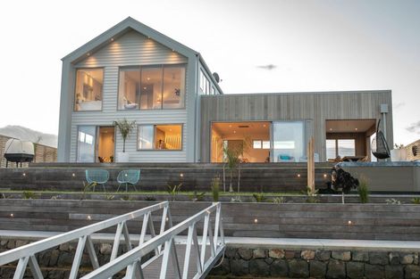 Photo of property in 16 Ngaroma Crescent, Whitianga, 3510