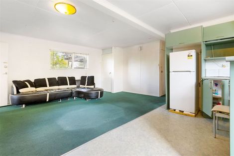 Photo of property in 10 Bluefin Way, West Harbour, Auckland, 0618