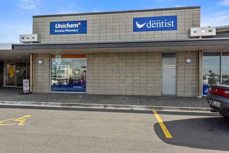 Photo of property in 3 Kotiate Street, Papamoa Beach, Papamoa, 3118