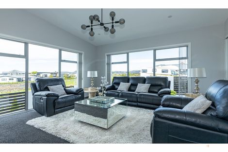 Photo of property in 28 Meadowstone Street, Gleniti, Timaru, 7910