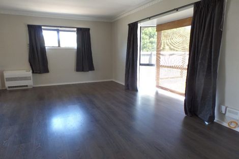 Photo of property in 10 Oakdale Street, Avonhead, Christchurch, 8042