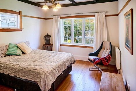 Photo of property in 38 Tuatoru Street, Eastbourne, Lower Hutt, 5013