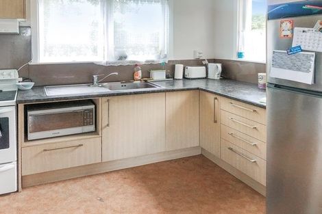 Photo of property in 3/133 Shakespeare Road, Milford, Auckland, 0620