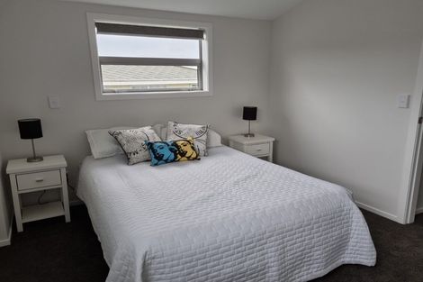 Photo of property in 8a Opapa Street, Titahi Bay, Porirua, 5022