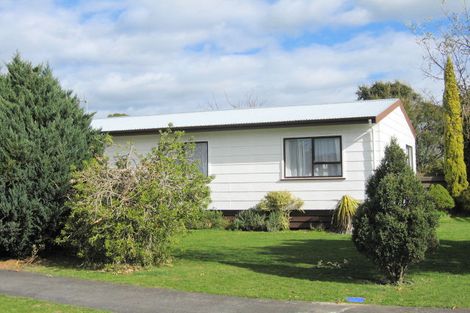 Photo of property in 4 Kirkcaldie Grove, Levin, 5510