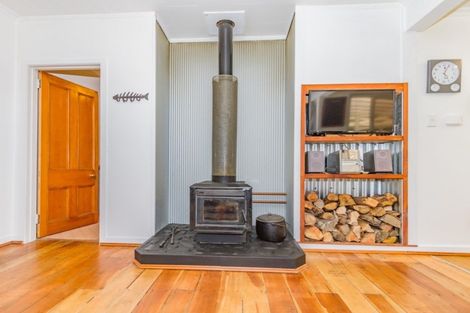 Photo of property in 2 Duncan Street, Raetihi, 4632