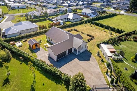 Photo of property in 11 Paradise Way, Amberley, 7410