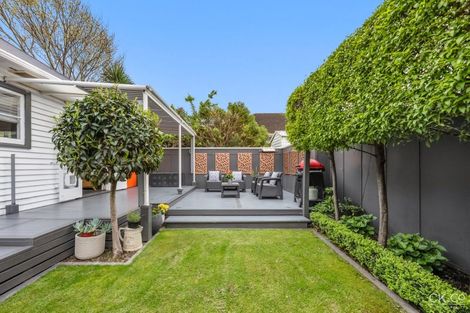 Photo of property in 31 Birdwood Road, Waterloo, Lower Hutt, 5011