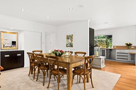 Photo of property in 17 Brookvale Road, Havelock North, 4130