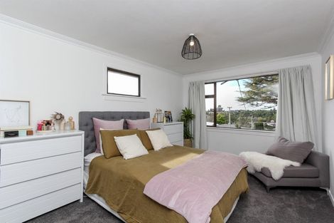 Photo of property in 65 Tarahua Road, Welbourn, New Plymouth, 4310