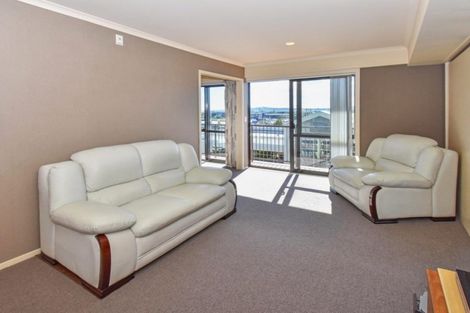 Photo of property in The Rennaissance, 10k/18 Ronwood Avenue, Manukau, Auckland, 2104