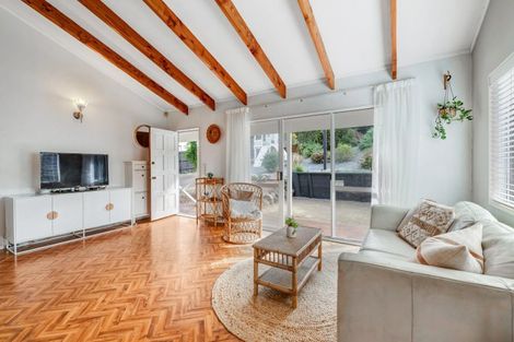 Photo of property in 29 Shadon Place, Stanmore Bay, Whangaparaoa, 0932