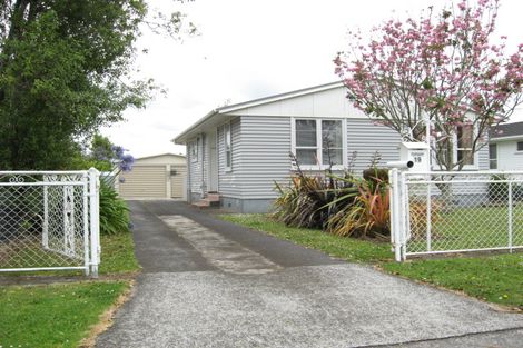 Photo of property in 19 Sullivan Avenue, Mangere Bridge, Auckland, 2022