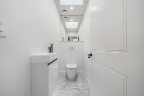 Photo of property in 23 Birkenhead Street, Avonhead, Christchurch, 8042