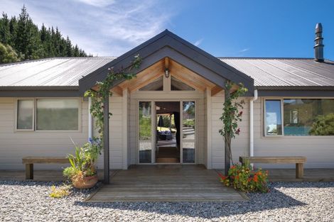 Photo of property in 4941 Kenepuru Road, Ohauparuparu Bay, Picton, 7282