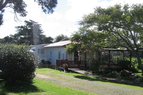 Photo of property in 21 North Avenue, Mangawhai Heads, Mangawhai, 0505