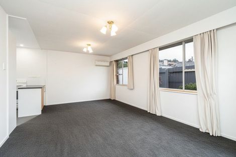 Photo of property in 32d Rutherford Street, Caversham, Dunedin, 9012