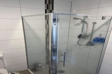 Photo of property in Apollo Apartments, 201/46 Rosedale Road, Rosedale, Auckland, 0632