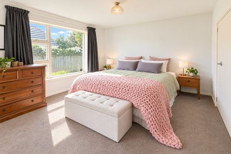 Photo of property in 35 Springbank Street, Bryndwr, Christchurch, 8053