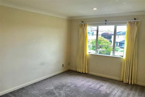 Photo of property in 20 Cherrywood Crescent, Northpark, Auckland, 2013