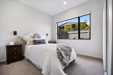 Photo of property in 23 Vogwill Road, Kumeu, 0810
