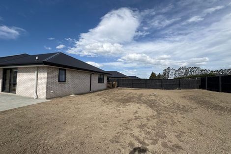 Photo of property in 37 Eric Crozier Road, Darfield, 7571