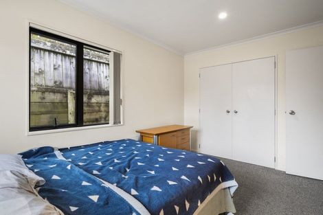 Photo of property in 18a Christmas Road, Manurewa, Auckland, 2102