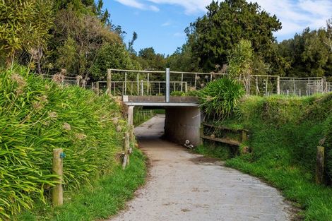 Photo of property in 869 Carrington Road, Hurworth, New Plymouth, 4371