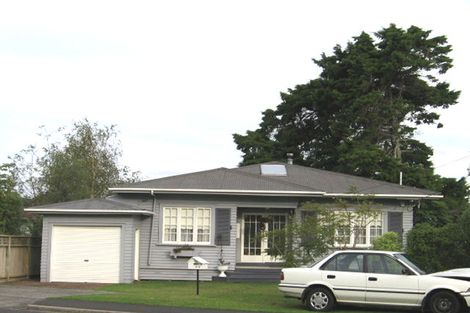 Photo of property in 313 Royal Road, Massey, Auckland, 0614