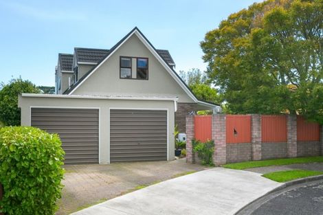 Photo of property in 9 Ruskin Place, Westown, New Plymouth, 4310